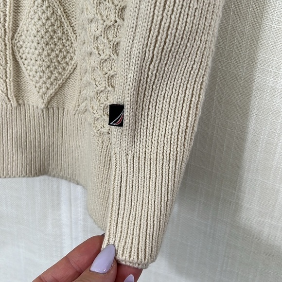 Nautica Jeans NWT Cream Cable Knit Sweater Vest Size S - Picture 3 of 11